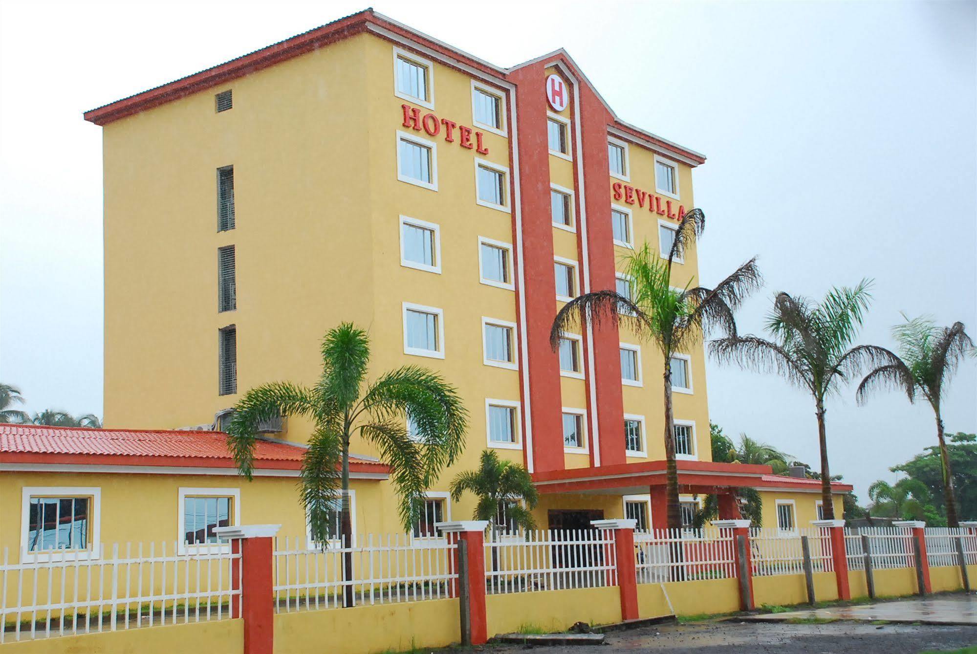 Hotel Sevilla Usulutan Exteriér fotografie